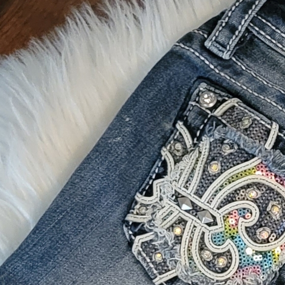 Miss Me Girls Size 12 Cuffed Capri jeans - Picture 10 of 11